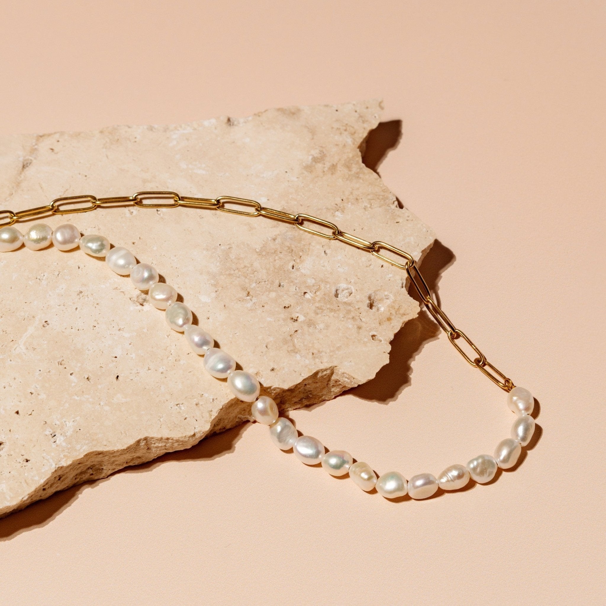 Half Pearl Half Link Choker