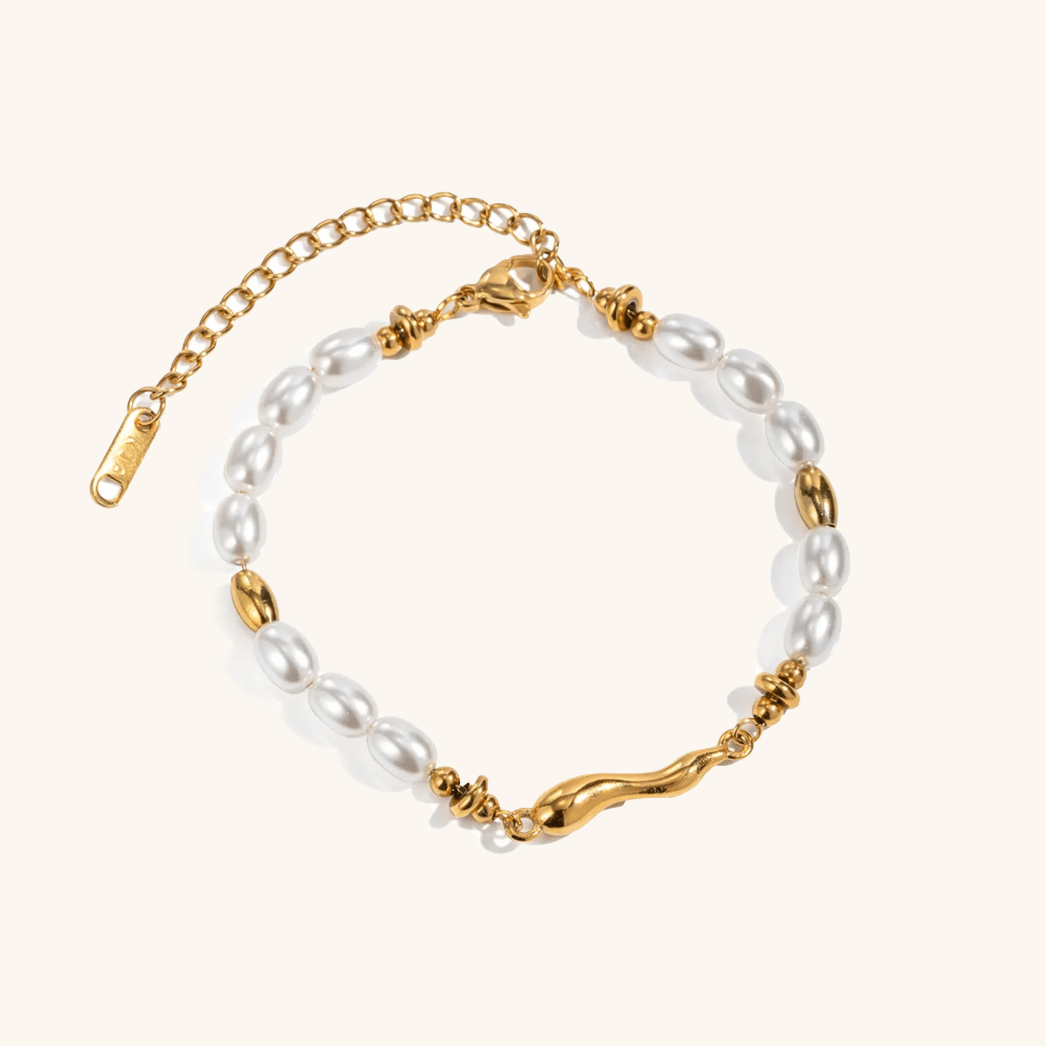 Gold Freshwater Pearl Bracelet