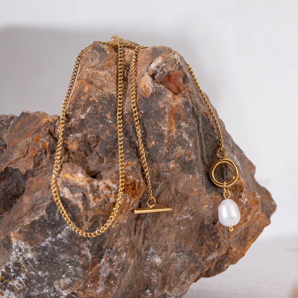 Pearl Toggle Necklace