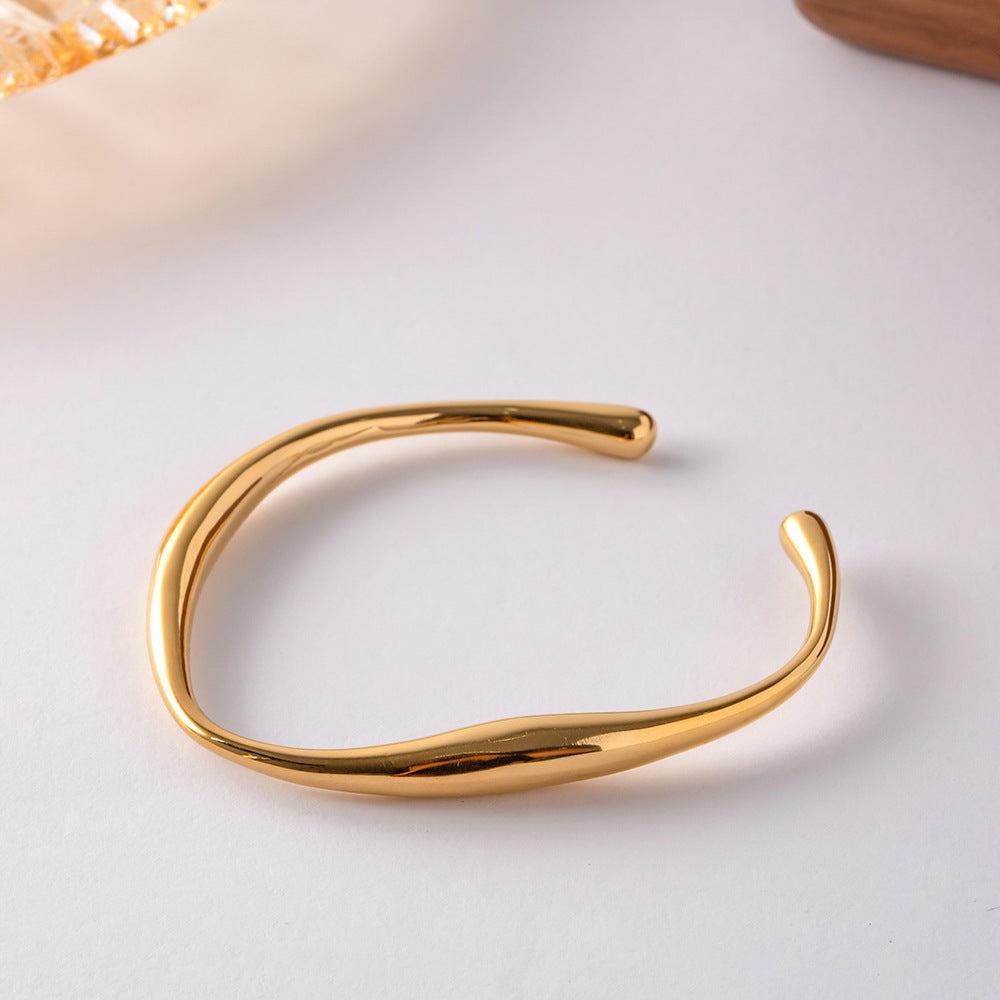 Vintage Twisted Gold Bangle