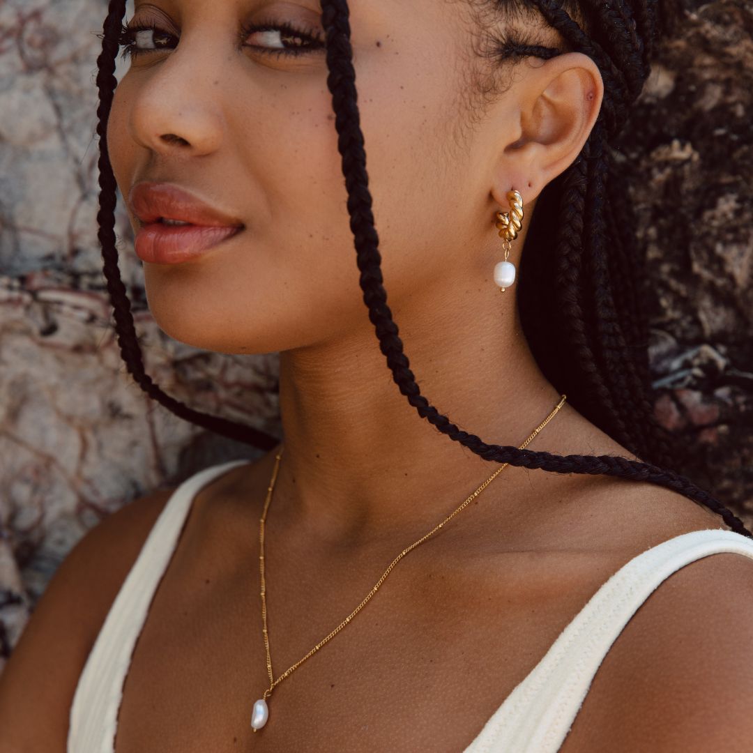 Gold Pendant Necklace with Natural Pearl Drop