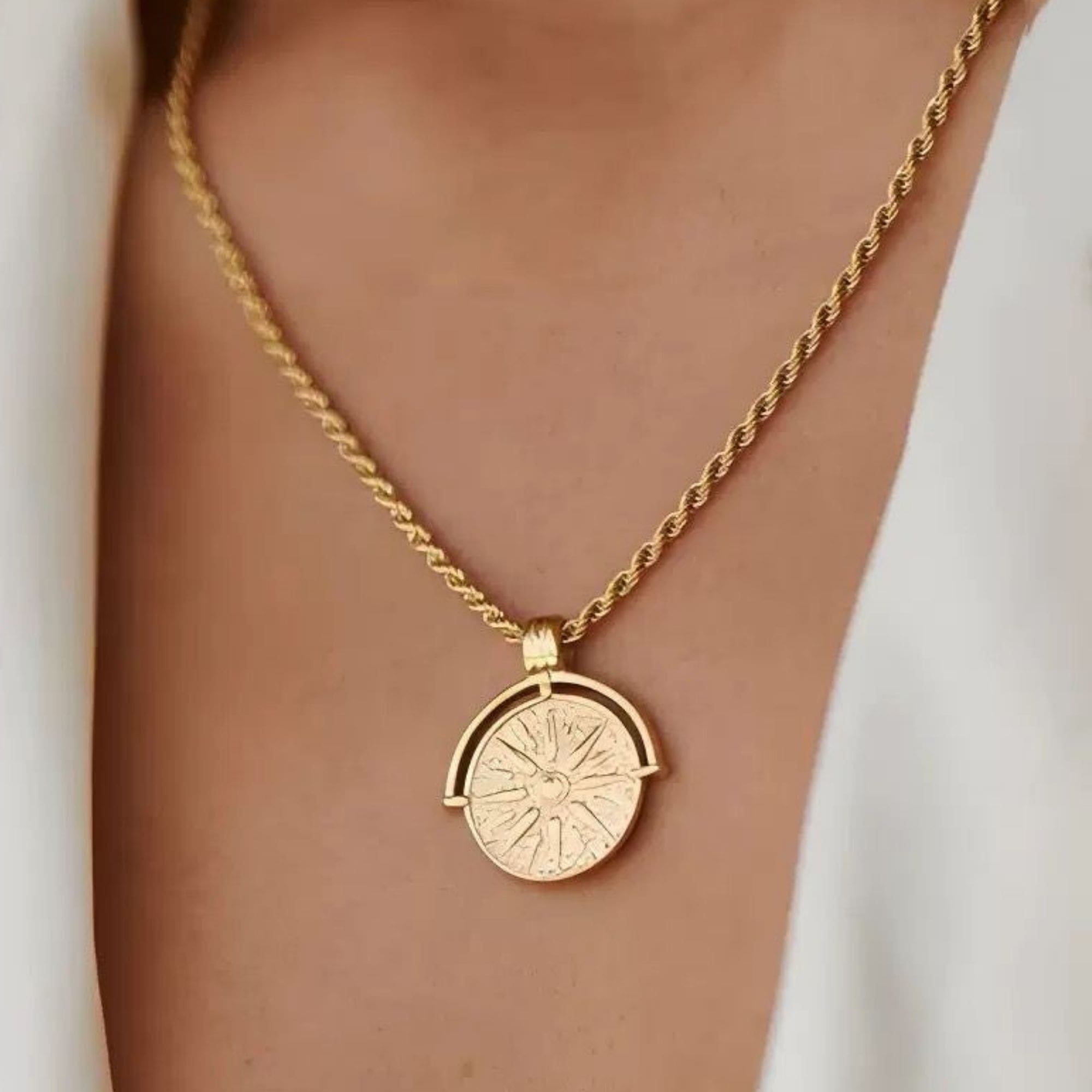 "Helia" Medallion Necklace