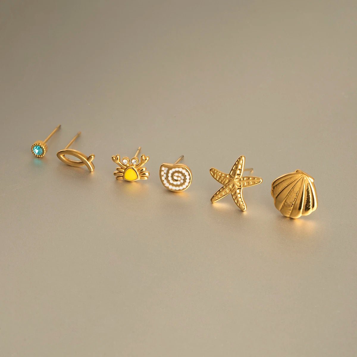 Beach Please Earring Set