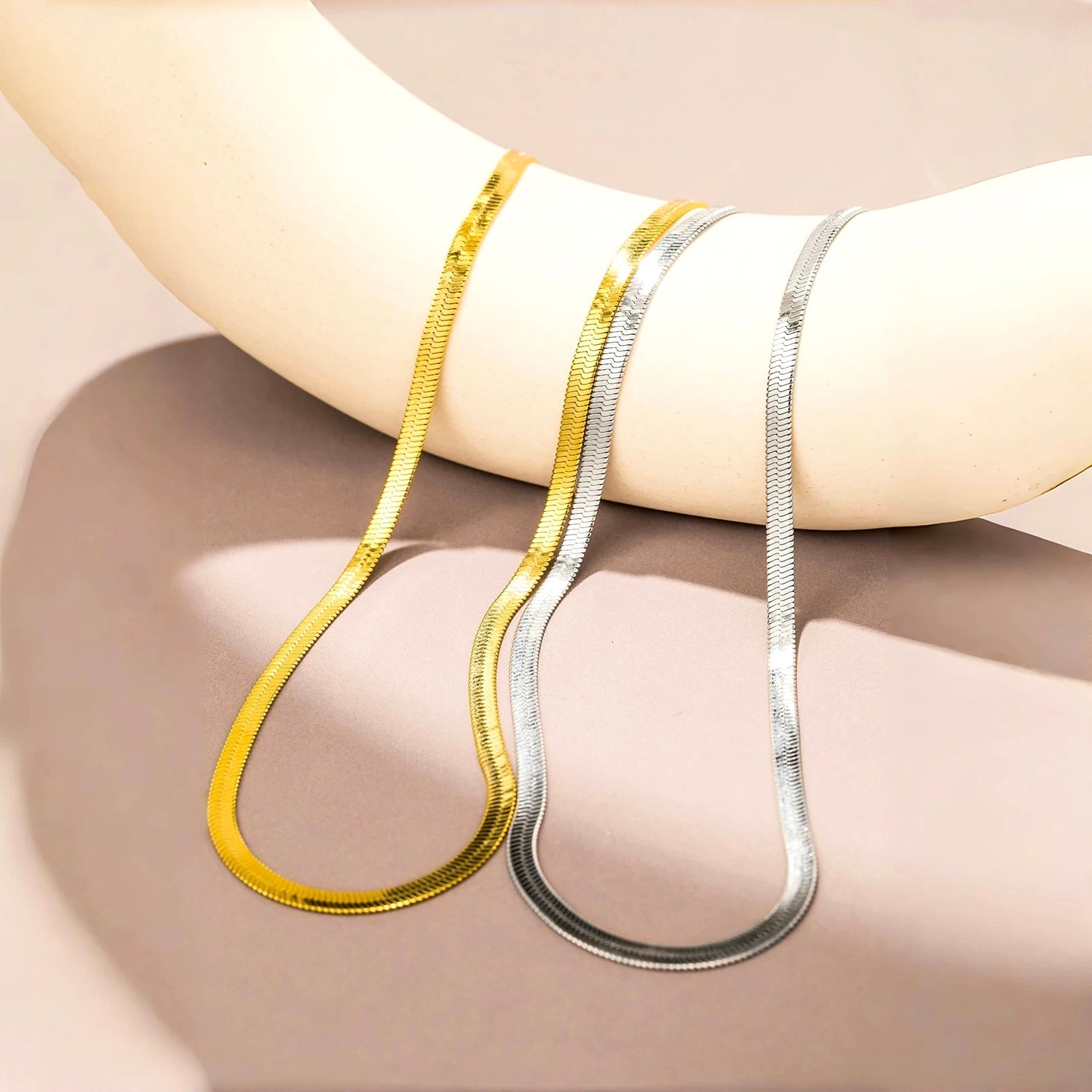 Halo Herringbone Necklace