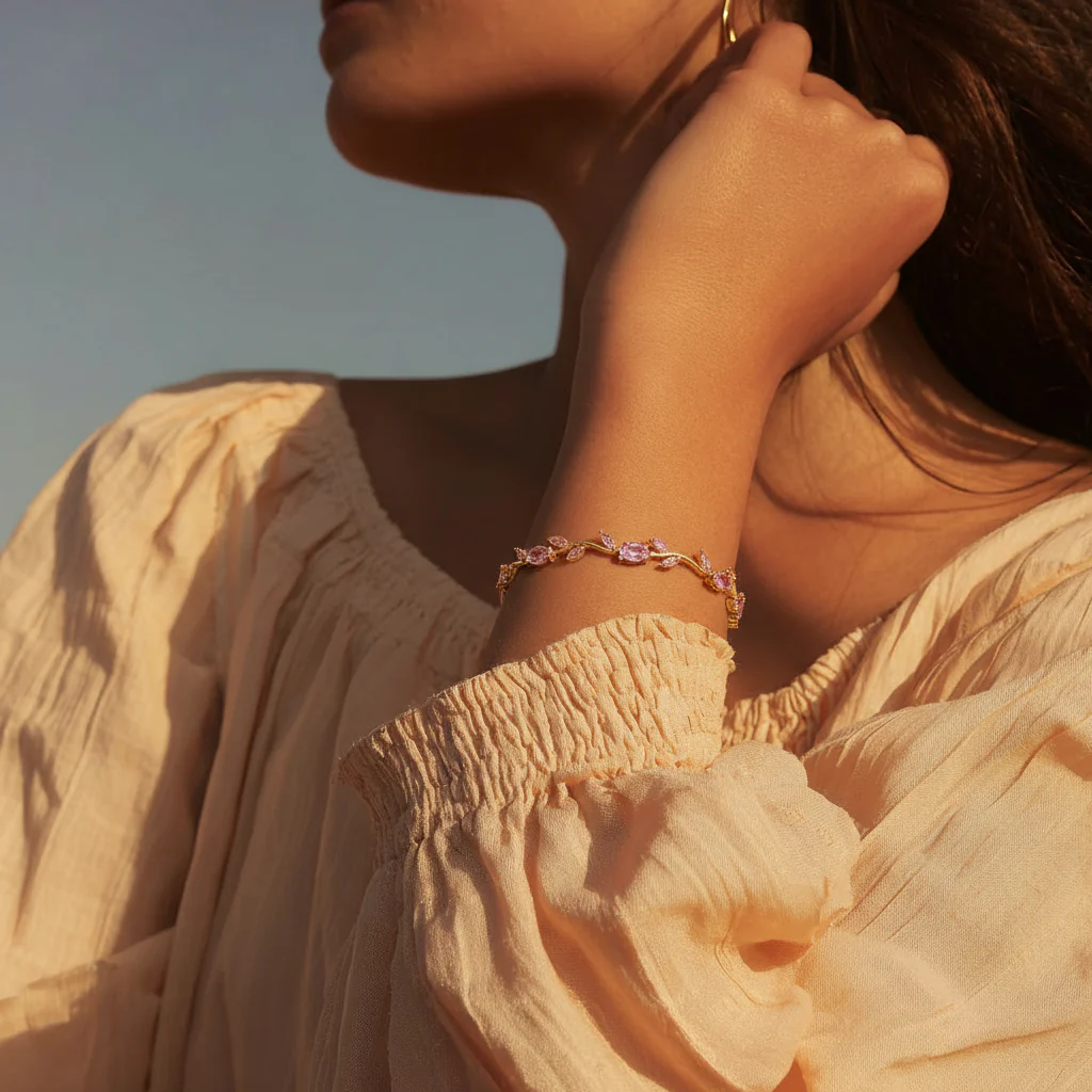 Tulip Bracelet – Elegant Floral Gold Bracelet