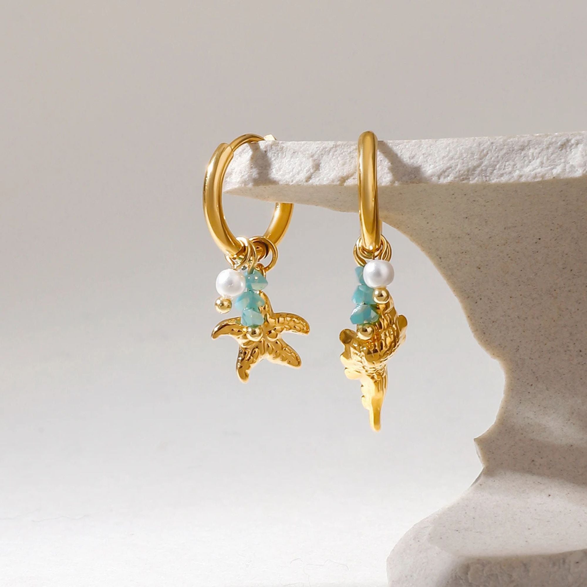 Seaside Hoop Earrings with Charms – Waterproof & 18K Gold Plated
